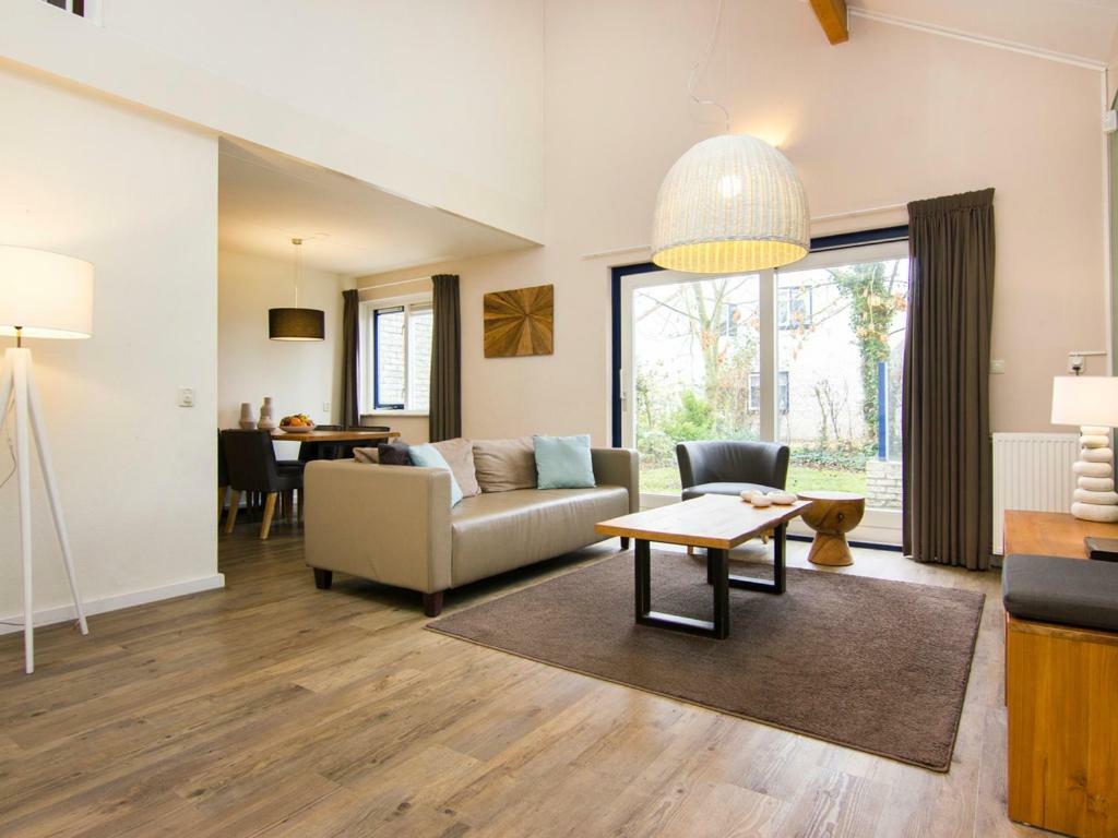Landal Ooghduyne Hotel Джулианадорп Екстериор снимка