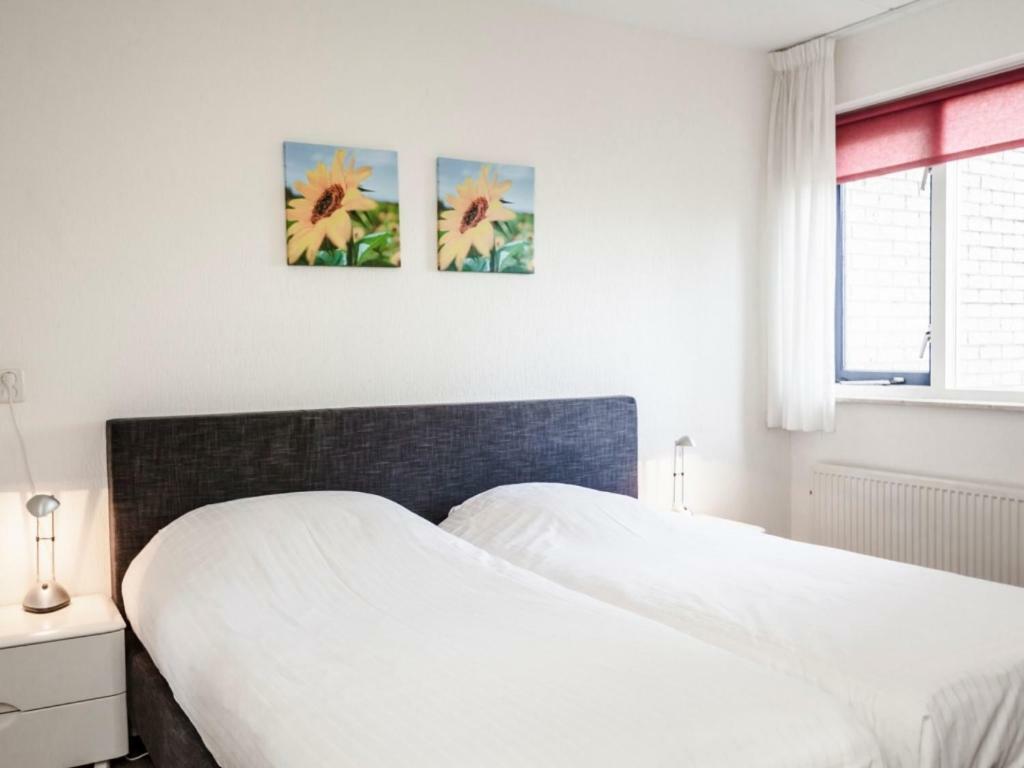 Landal Ooghduyne Hotel Джулианадорп Екстериор снимка